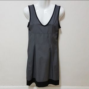M0851 Dress Gray Charcoal Empire Lined Impermeable Waterproof V back Canada